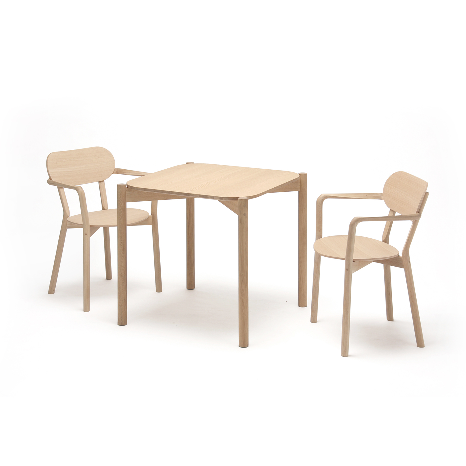 GoogleDrive_Castor-Armchair-Plus-Castor-Table-75 GoogleDrive_Castor-Armchair-Plus-Castor-Table-75