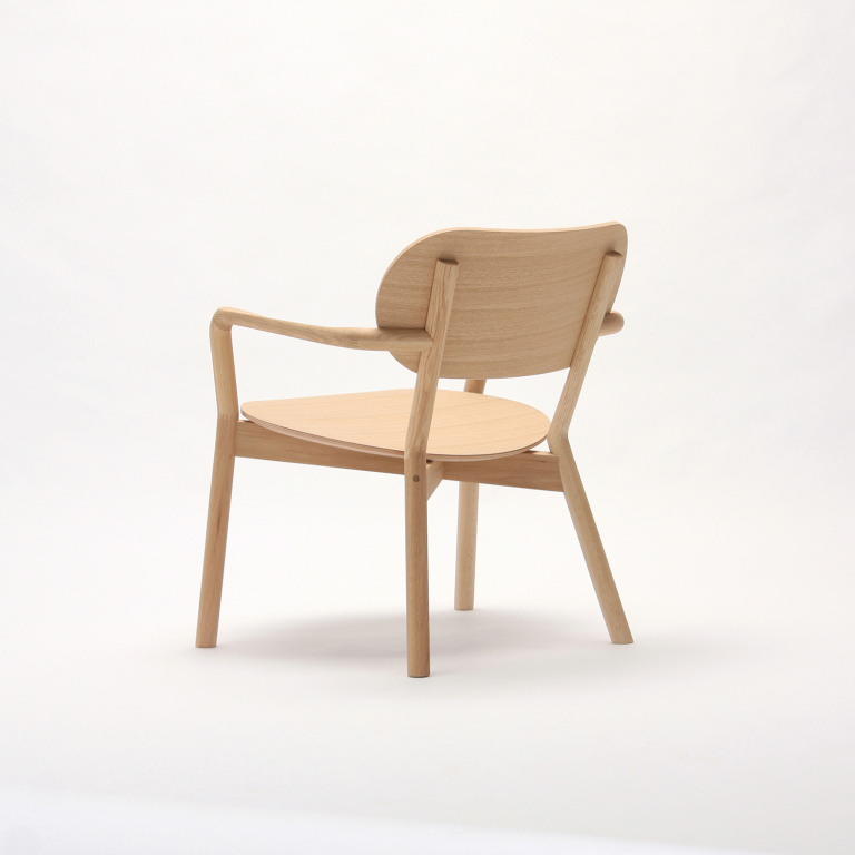 GoogleDrive_Castor-Low-Chair-PURE-OAK-2