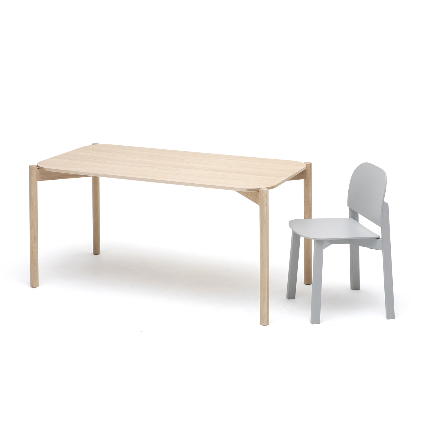 GoogleDrive_Castor-Table-150-Polar-Chair-2 GoogleDrive_Castor-Table-150-Polar-Chair-2
