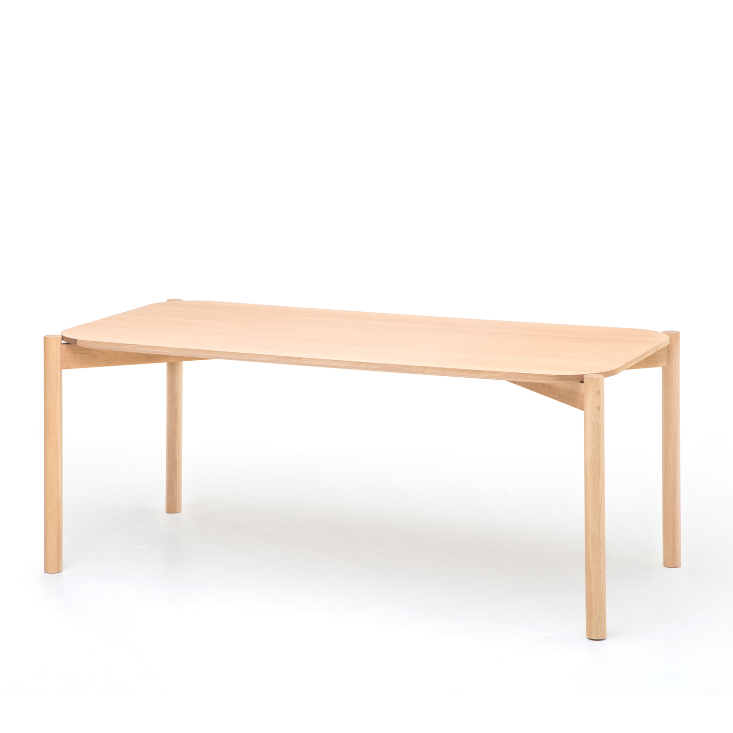 GoogleDrive_Castor-Table-180-1