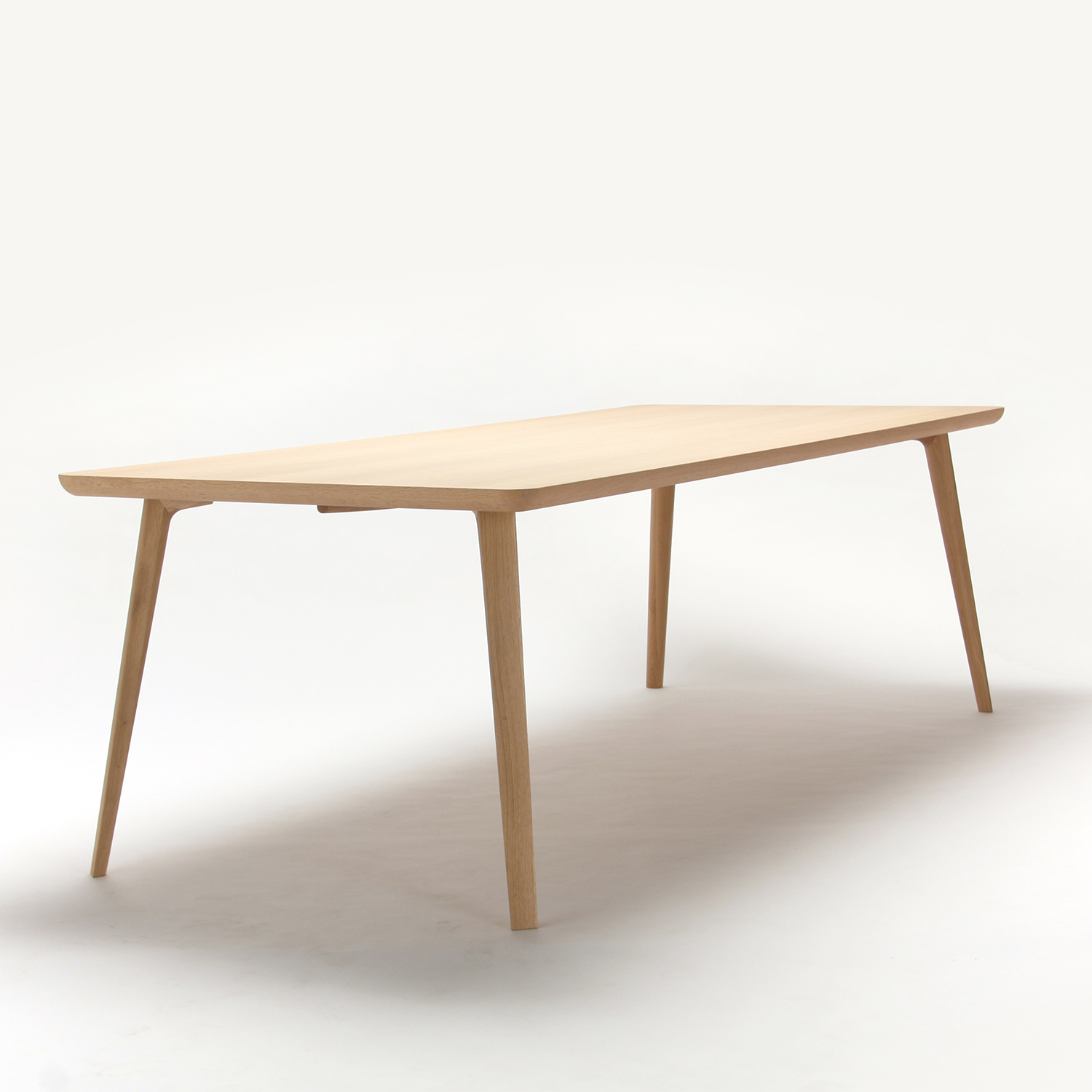 GoogleDrive_Scout-Table-240-3 GoogleDrive_Scout-Table-240-3