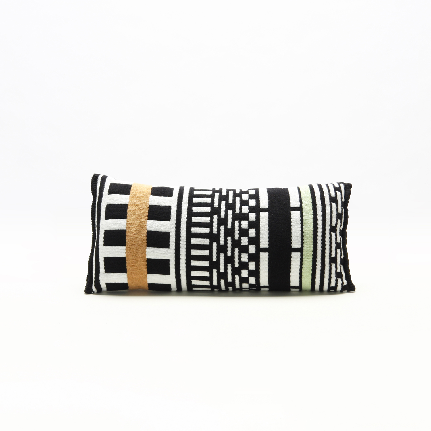GoogleDrive_Stripes-Cushion-S