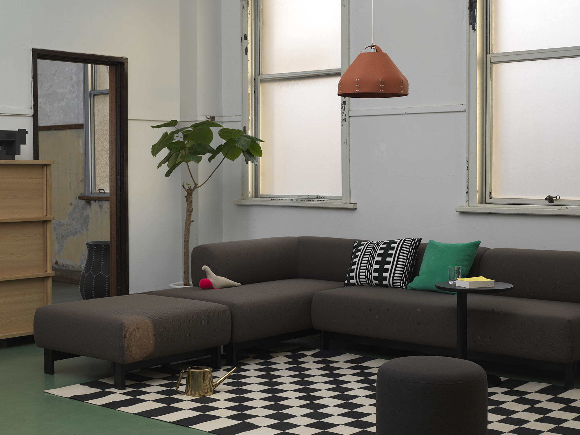 ELEPHANT SOFA_scene 1 (015)