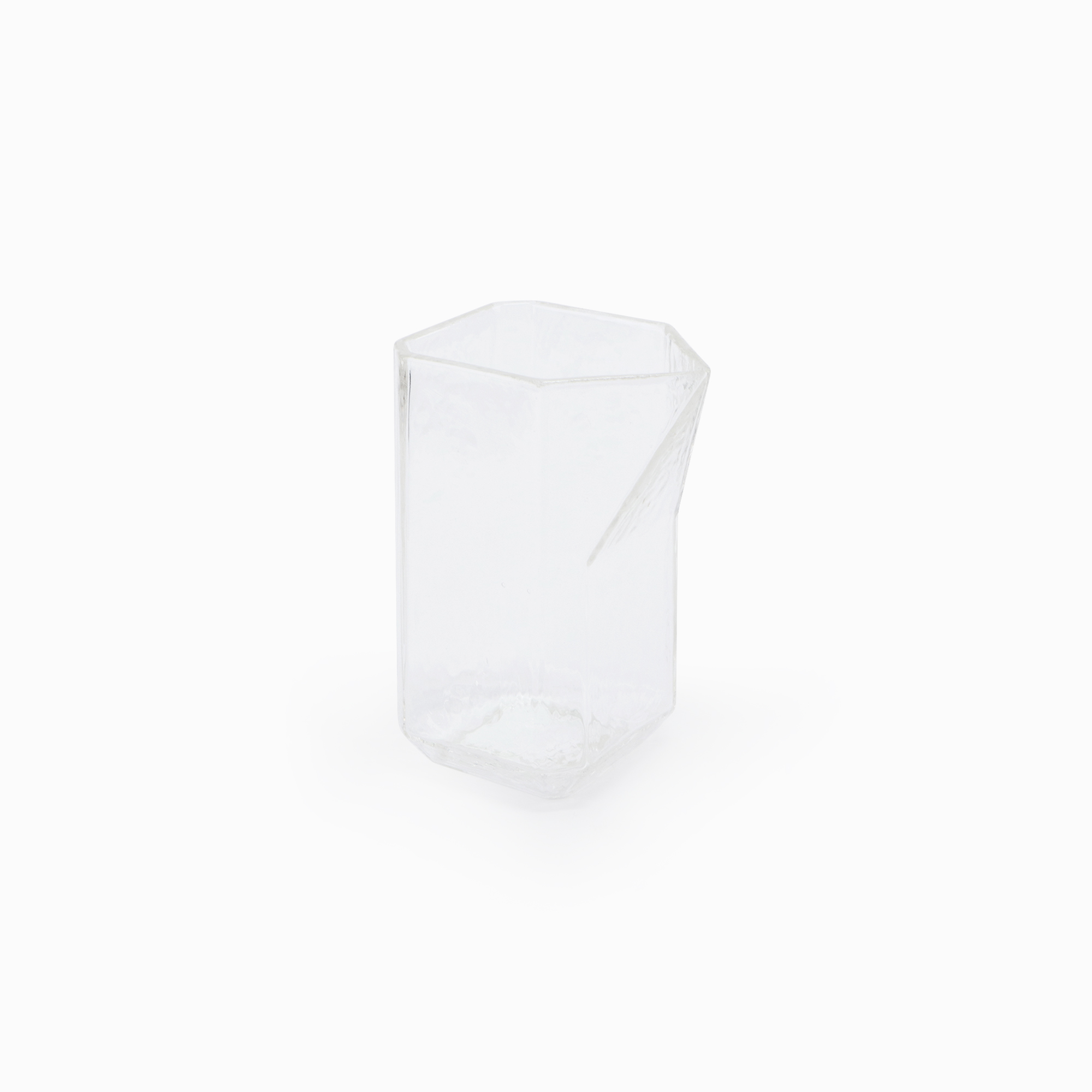 PETIT VASE WH 04