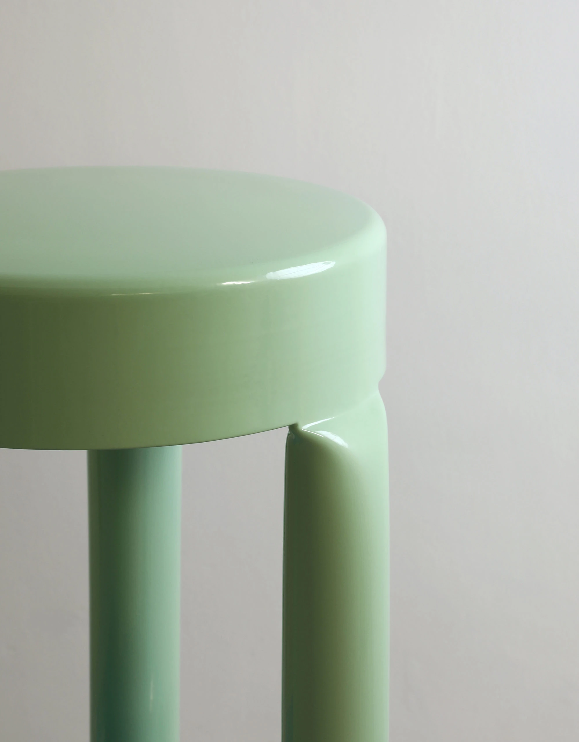 PRESSURA STOOL_pistachio2